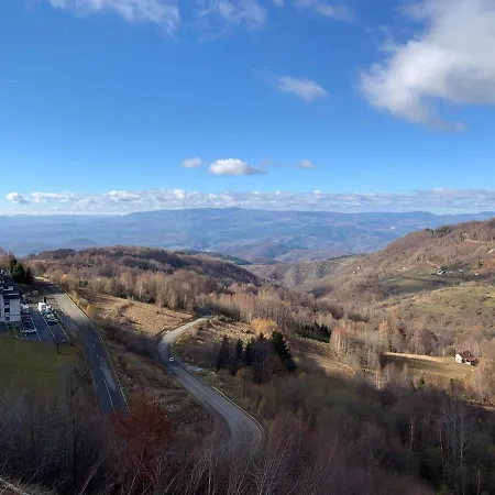 Enjoy N82 Milmari&spa Apartment