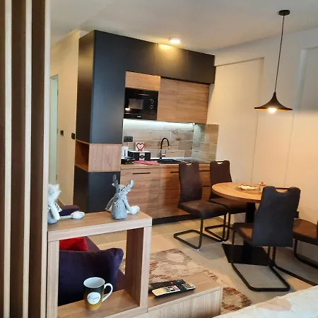 Enjoy N82 Milmari&spa *